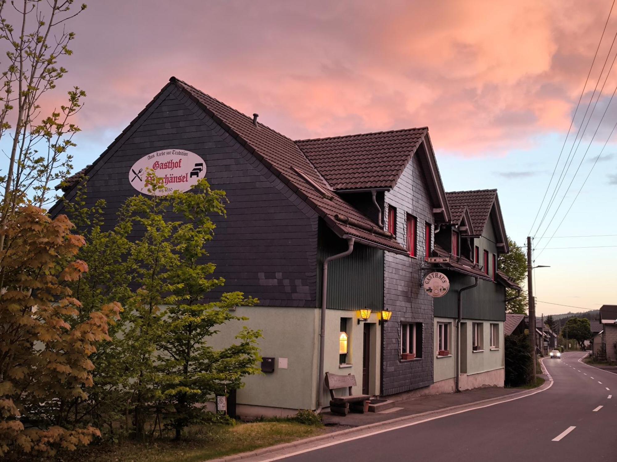 Gasthaus Und Hotel Peterhaensel Spechtsbrunn Esterno foto